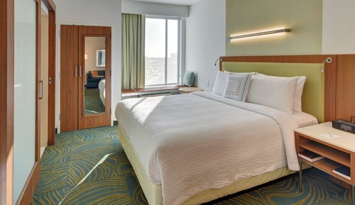 Estudio, 1 cama de matrimonio grande con sofá cama