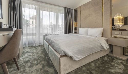 Habitación clásica con 1 cama doble o 2 individuales, terraza