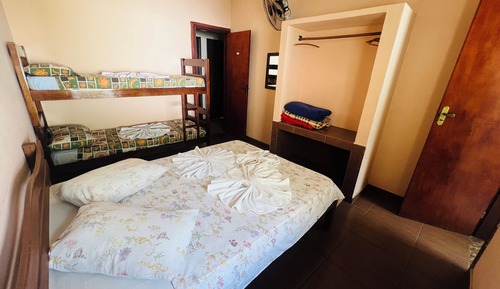 Habitación cuádruple básica