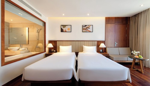 Habitación Grand con 2 camas individuales, vistas a la ciudad (Grand Premier)