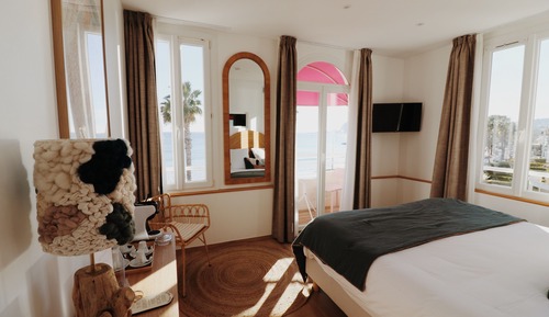 Chambre Front De Mer Balcon