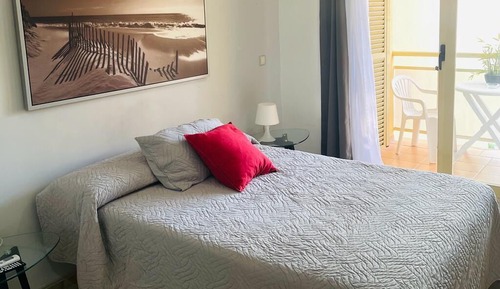 Estudio estándar, 1 cama doble, no fumadores, baño privado