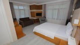 Standard Room, Balcony, Lake View