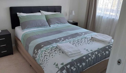 Casa panorámica, 3 habitaciones, balcón (Entire 3 Bedroom Holiday House)