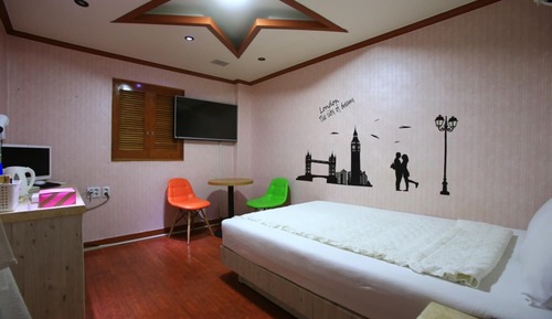 Room (Standard (double room))