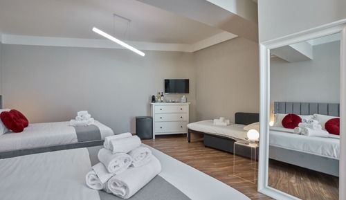 Habitación familiar, vistas al jardín