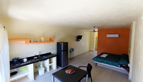 Suite estudio junior, 1 cama de matrimonio grande, vistas a la piscina