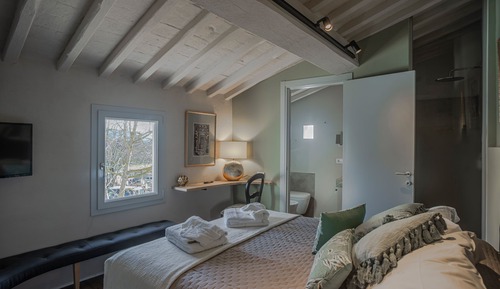 Suite, bañera de hidromasaje