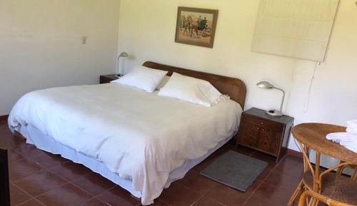 Habitación superior con 1 cama doble o 2 individuales