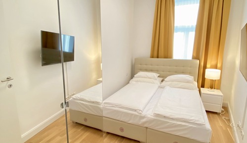 Apartamento económico, 1 cama de matrimonio, no fumadores, cocina