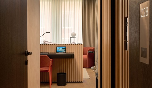 Classic Double Room, Street View