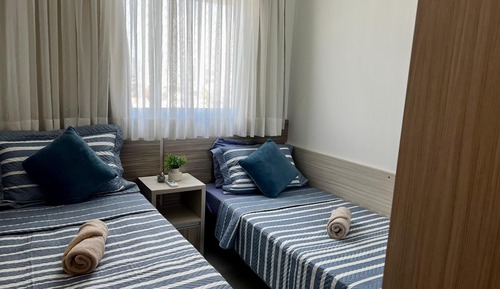 Apartamento Grand, acceso a la piscina, vistas al mar (Surfside Luxury - Nautilus Home Club)