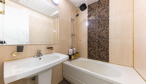 Room (Business Deluxe (LG Styler/Korean Bre)