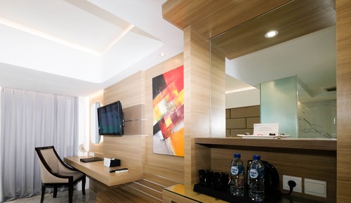 Habitación Deluxe con 1 cama doble o 2 individuales, no fumadores, vistas a la ciudad
