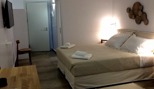 Apartamento familiar, 1 cama de matrimonio con sofá cama, balcón, vistas al mar