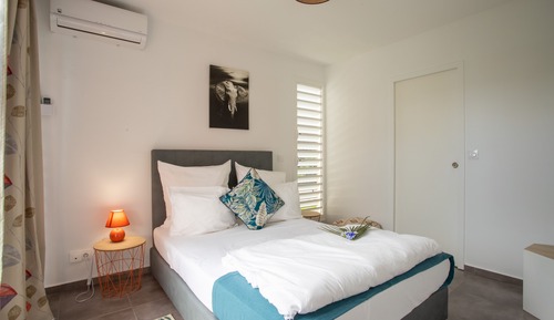 Suite exclusiva, 1 cama de matrimonio con sofá cama, balcón, vistas a la piscina