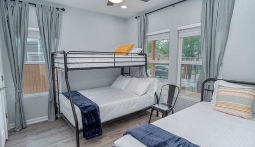 Casa (4 Bedrooms)
