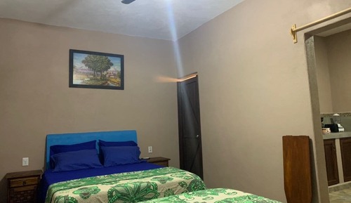 Habitación cuádruple estándar