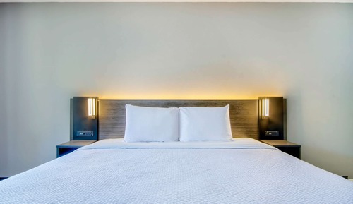 Habitación estándar, 1 cama de matrimonio grande, no fumadores, frigorífico y microondas