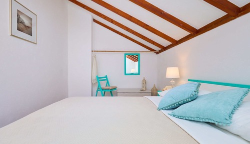 Casa (2 Bedrooms)