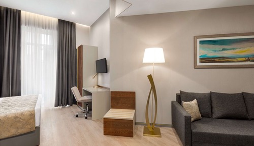 Habitación Premium, varias camas, no fumadores, balcón (Chamber)
