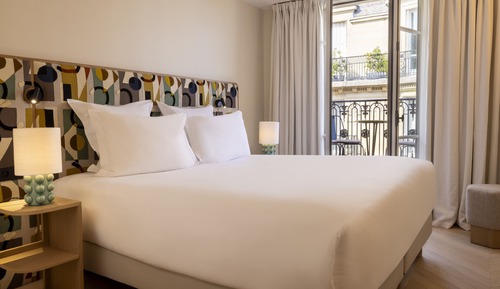 Suite junior, balcón