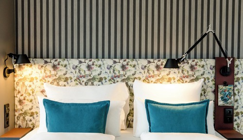 Habitación Business (with queen size bed)