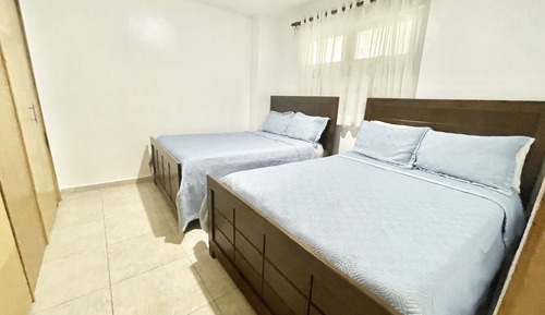 Apartamento, 2 habitaciones, fumadores, balcón