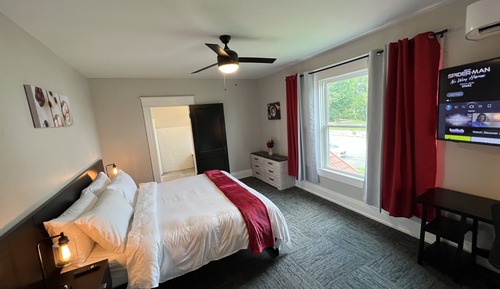 Habitación romántica, 1 cama de matrimonio grande, no fumadores, bañera de hidromasaje