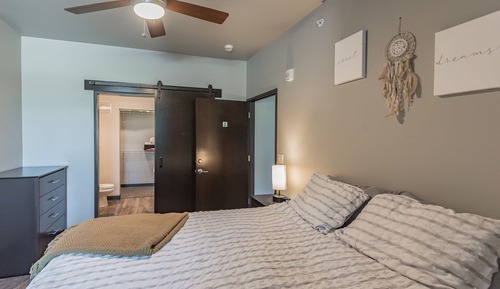 Apartment (2 Bedrooms)