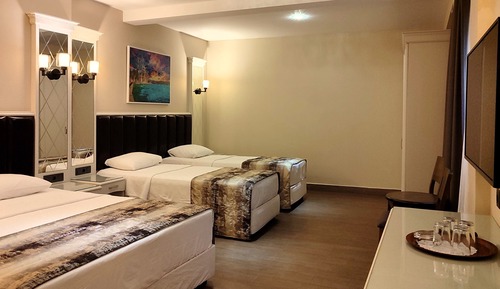 Habitación cuádruple Confort