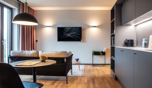 Estudio de lujo, 1 cama de matrimonio
