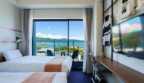 Habitación estándar con 2 camas individuales, balcón, vistas al mar