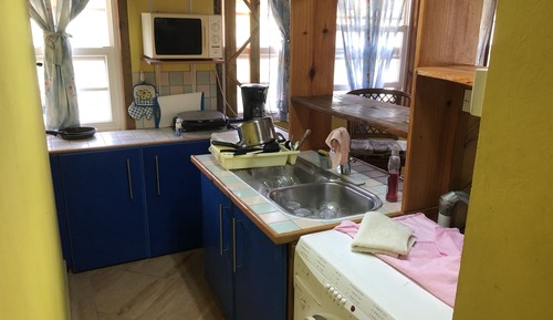 Executive Island Life Suite #6