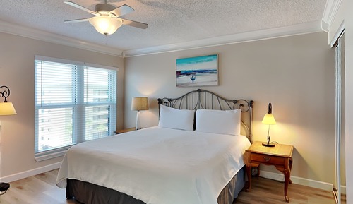 Apartamento, varias camas, balcón, vistas al mar (#709 - No Pets Allowed)