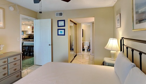 Apartamento, varias camas, balcón, vistas al mar (#502 - No Pets Allowed)