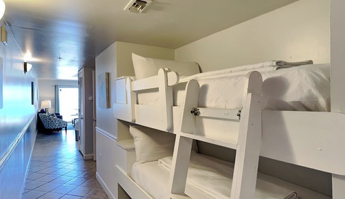 Apartamento, varias camas, balcón (# 213 -No Pets Allowed)