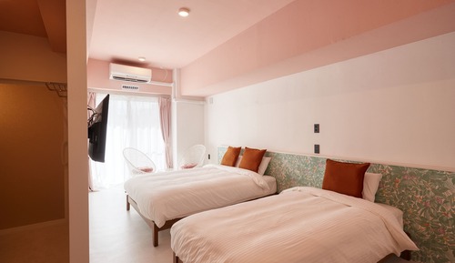 Habitación superior con 2 camas individuales, no fumadores (Tila Universal Room)