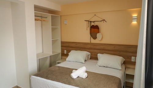 Habitación superior con 1 cama doble o 2 individuales