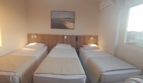 Habitación estándar, 3 camas individuales, Aire acondicionado