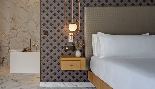 Deluxe Guestroom