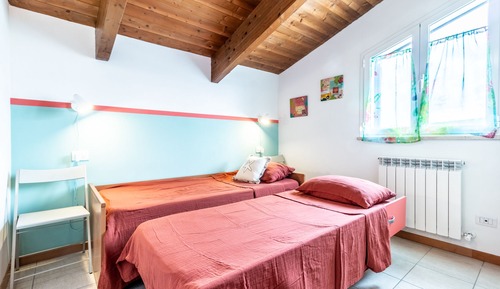 Apartamento, 2 habitaciones, fumadores, balcón