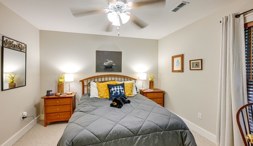 Apartment (3 Bedrooms)