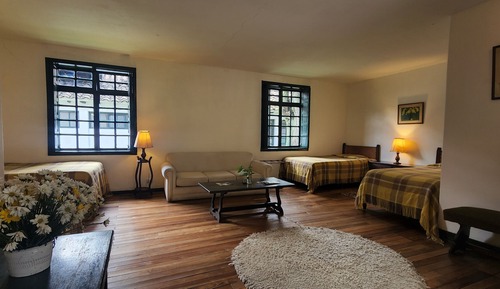 Habitación cuádruple estándar