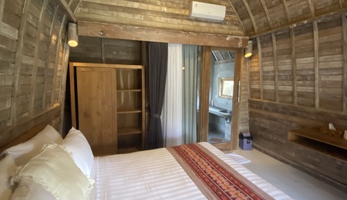 Deluxe Bungalow