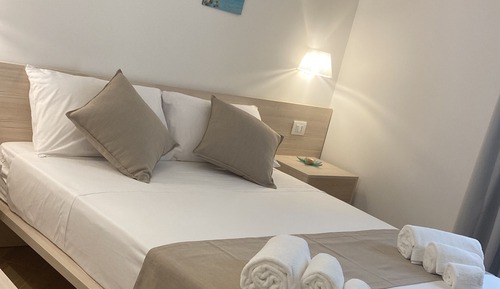 Habitación estándar con 1 cama doble o 2 individuales, 1 habitación, no fumadores