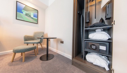 Habitación estándar, 1 cama de matrimonio grande, accesible para personas con discapacidad