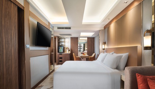 Premier Executive King Room