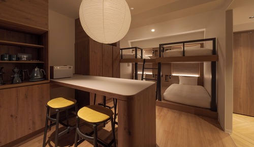 Habitación cuádruple Premium, no fumadores (2 Beds and 2 Bunkbeds, High Floor)