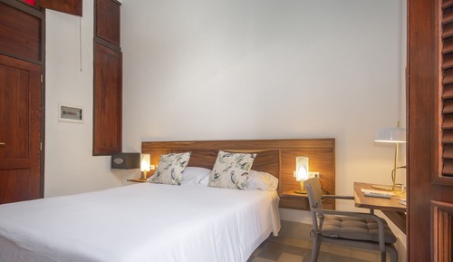 Superior Double or Twin Room N.3, with private bathroom